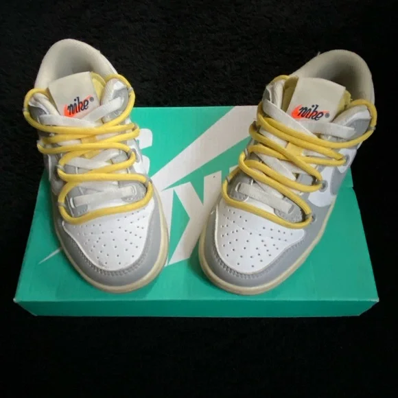 Nike Kids Sneakers - White and Yellow - Picture 1 of 2